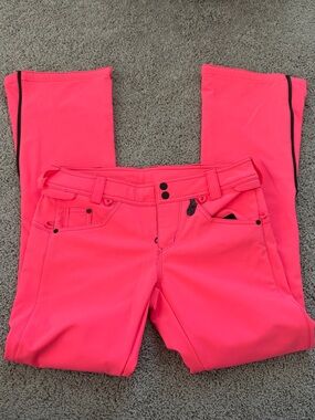 Volcom Hot pink stretch skinny ski and snowboard pants w zipper pockets size S